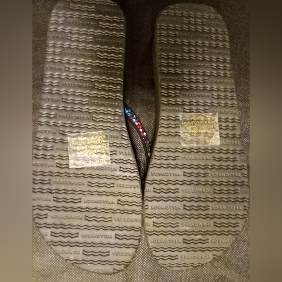 Yellow Box - NWT Wedge Style Slippers, Multi Colored Beads,Leather Upper Straps - Picture 5 of 6